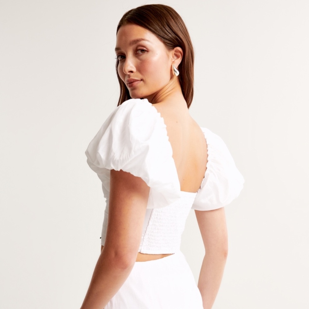 NWT A&F Drama Puff Sleeve Sweetheart Set Top - White - Picture 2 of 4